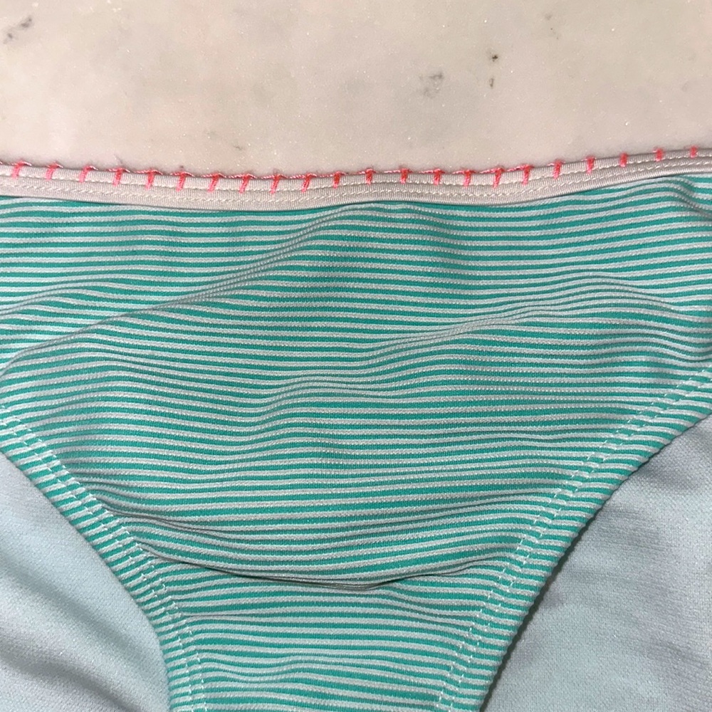 Bikini Bottom - Picture 3 of 3